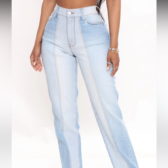 NEW Fashion Nova “Two Can Play Stretch Mom Jeans” Size 5 (Light Blue) - Picture 2 of 4